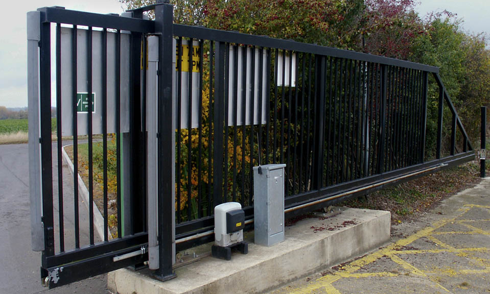 Cantilever gate installed in a Suffolk property